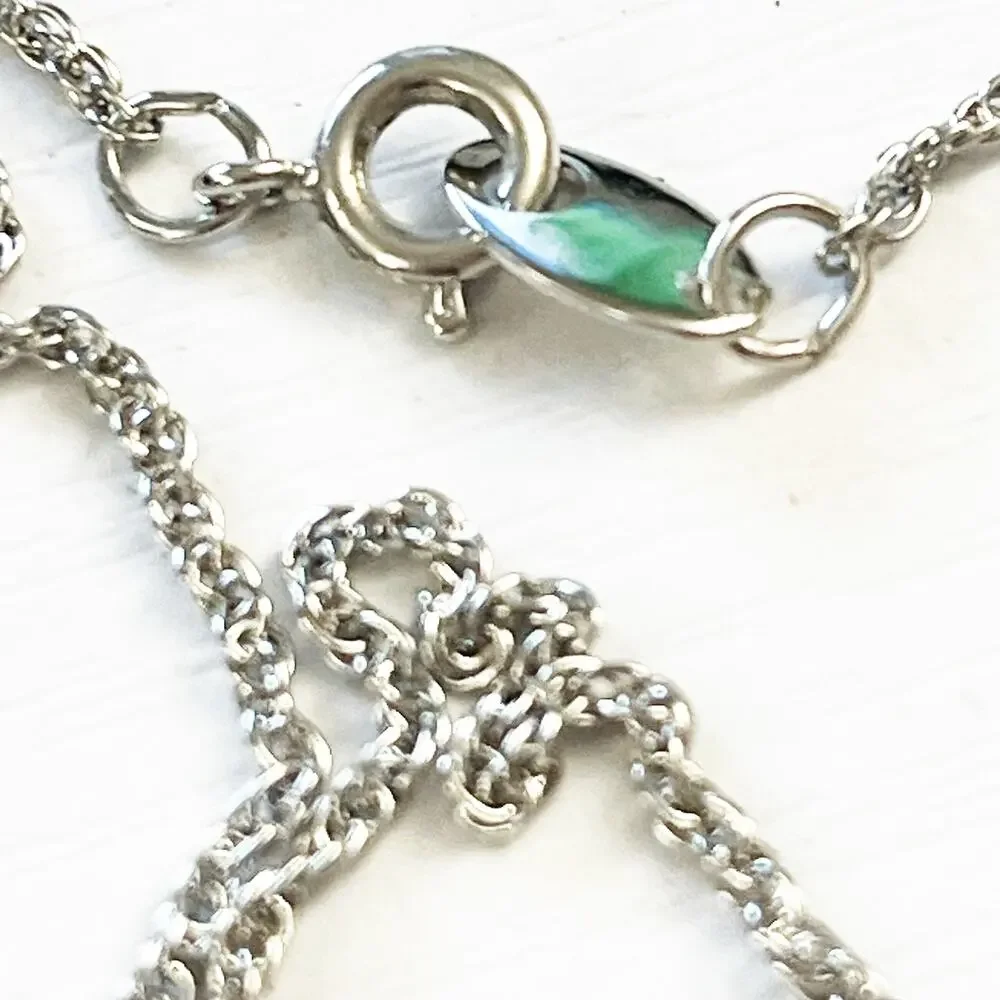 Avon Vintage Graceful Cross Pendant Necklace Silver with Blue Stone 1992